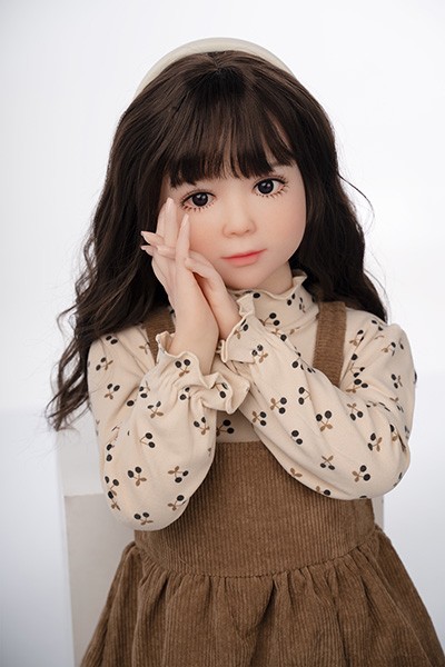 幼い ラブドール