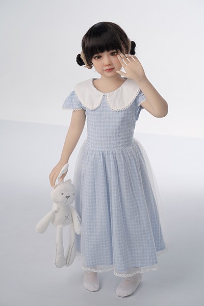 ロリ ラブドール 貧乳