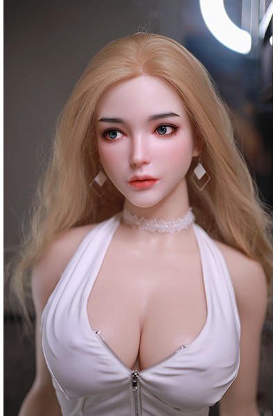 ダッチワイフ えろ