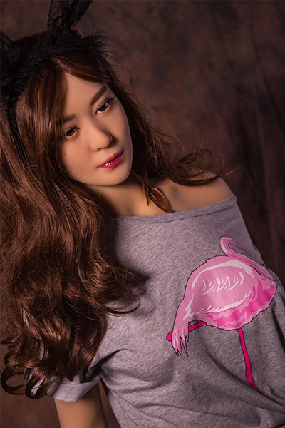  等身大ラブドール