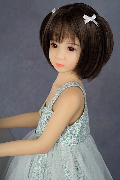 小学生 ラブドール