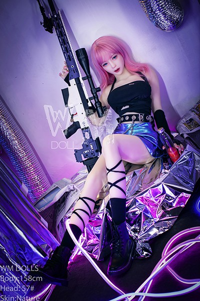 美少女 ラブドール サイバーパンク