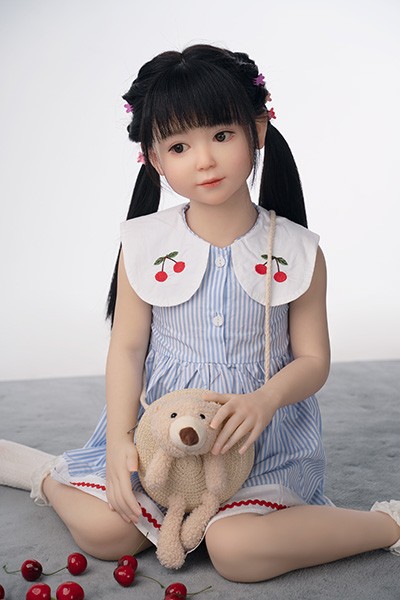 可愛い ロリ ラブドール