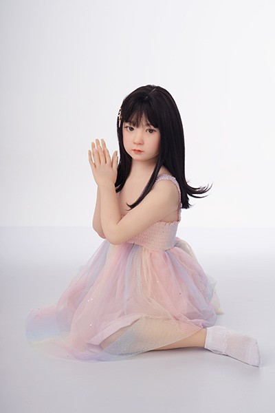 清純 少女 ラブドール