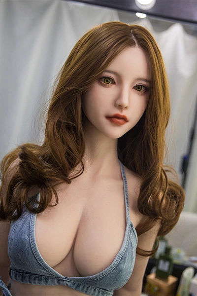 少女 ラブドール