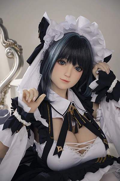 童顔 爆乳 ラブドール