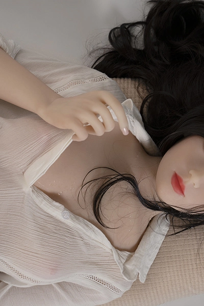 高級 リアルドール