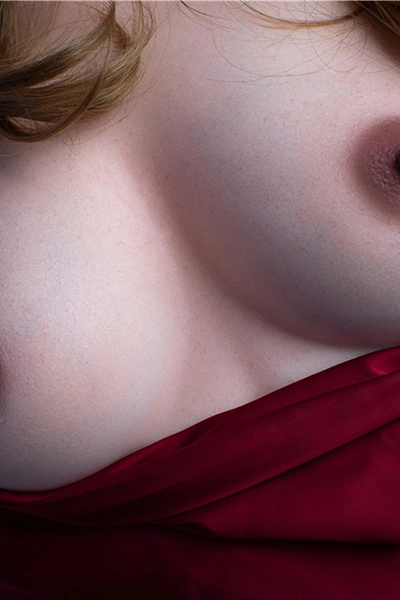 外人 ラブドール 妖艶