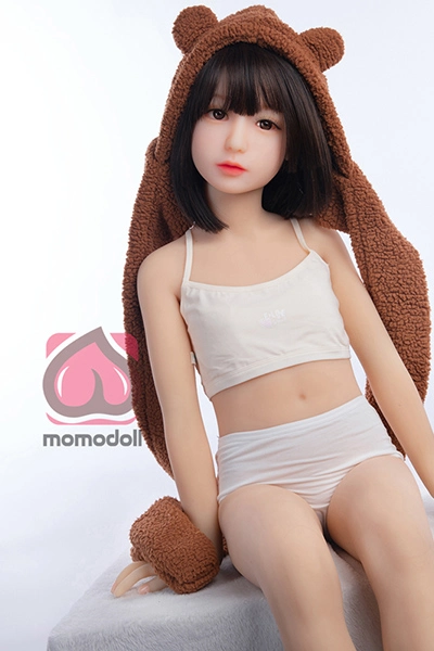 momo doll