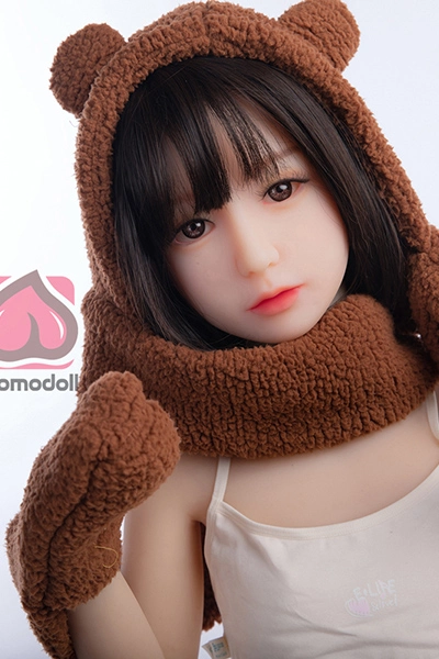momo doll