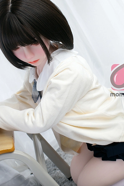 MomoDoll リアル jc エロ ラブドール