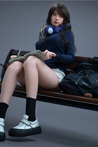 究極 リアルシリコン 人形