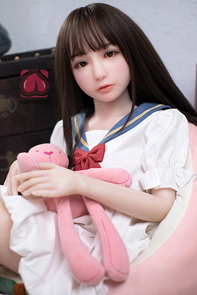 MomoDoll
