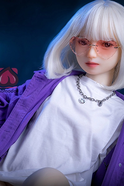 銀髪美女ロリドール