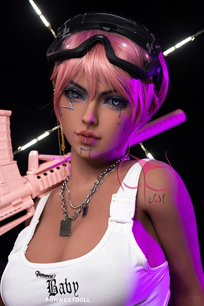 ピンク色髪ラブドール