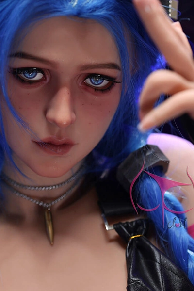  小胸 セックス 人形