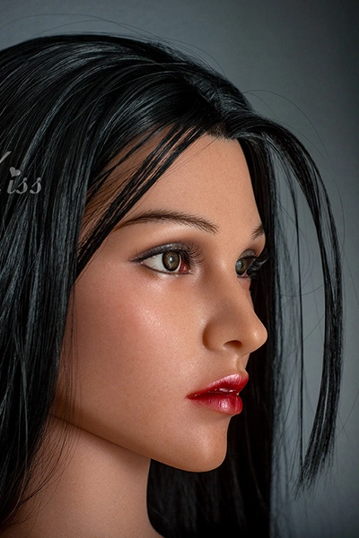 黒色長髪ラブドール