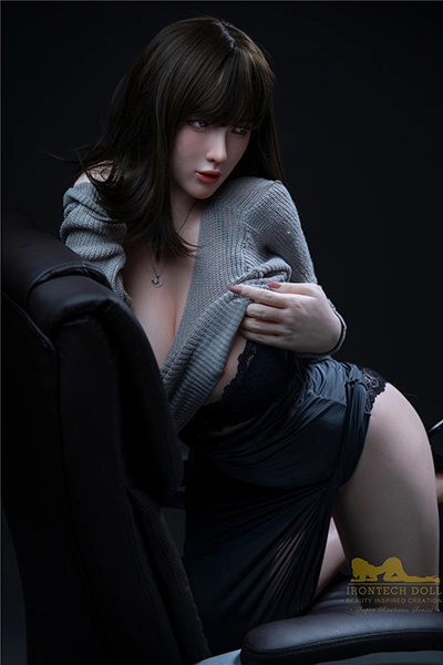 人妻ラブドール