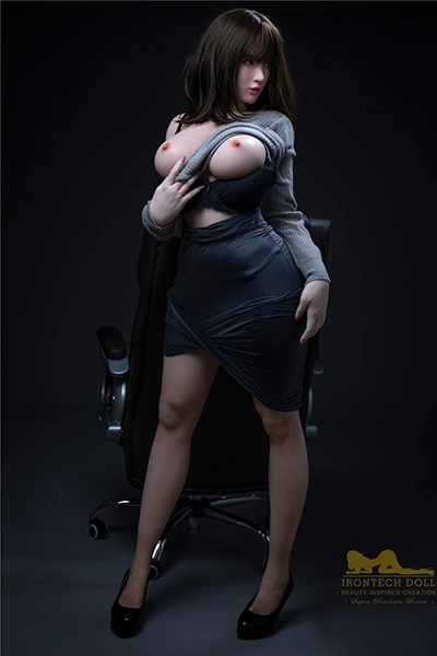  綺麗な美人ラブドール