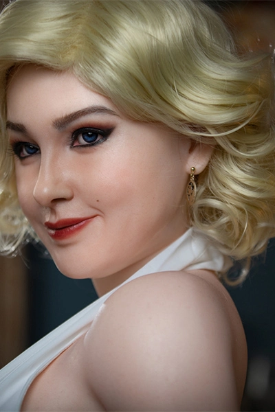  巨乳セックスドール