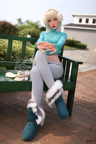  美しい等身大リアルドール