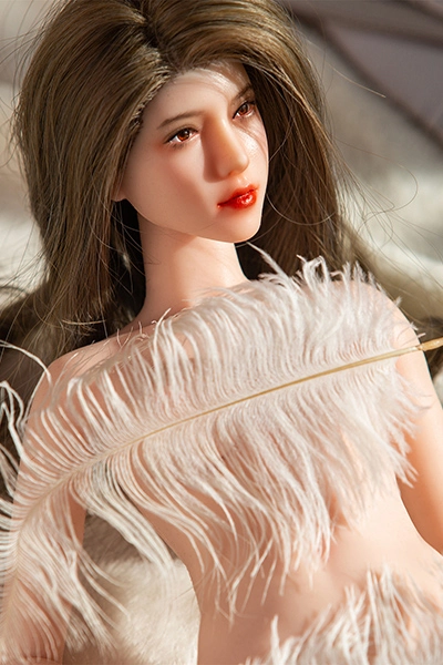 普乳ラブドール