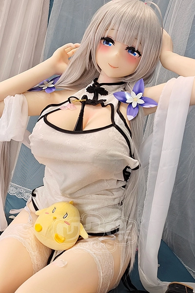 アニメ顔 リアルラブドール