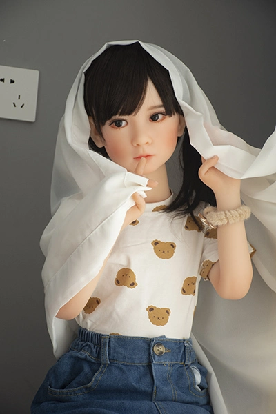 	清純少女ラブドール