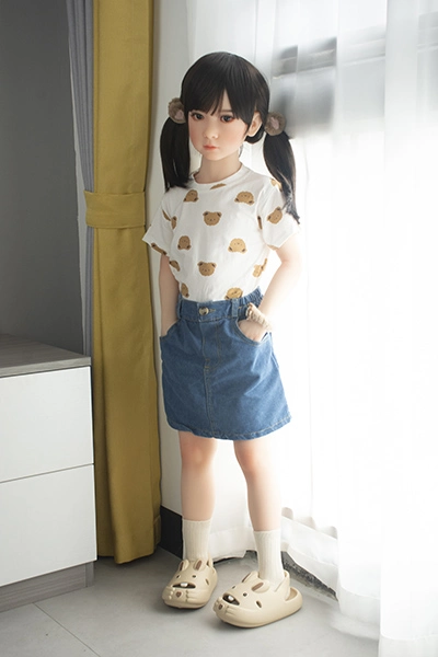 	清純少女ラブドール