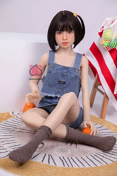 白肌ラブドール