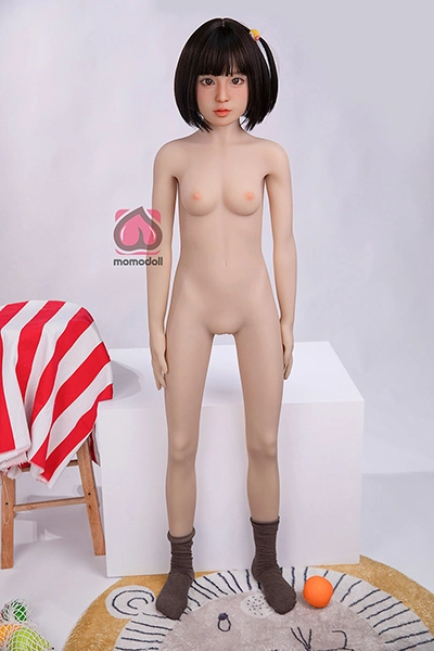 白肌ラブドール