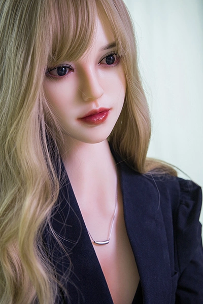 美白肌美人リアルドール