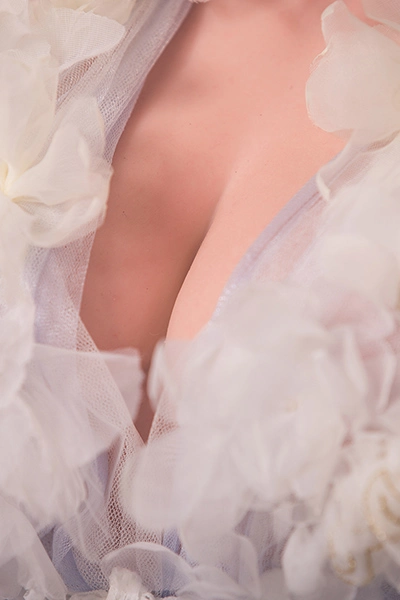  ウェディングドレス清純美少女ダッチワイフ