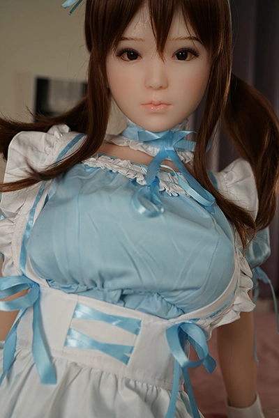 静かな少女リアルドール