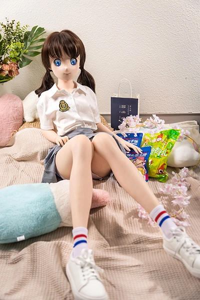 青い目jk制服ラブドール