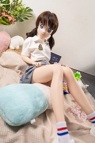 青い目jk制服ラブドール