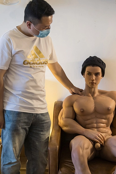 欧米系男ダッチワイフ