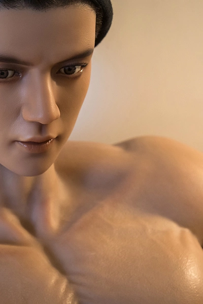  欧米系女性用筋肉型リアルドール