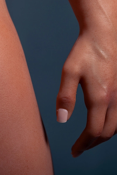 ブラウン肌  リアル ドール