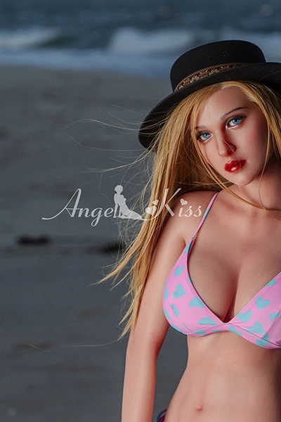  等身大金髪外人セックスドール