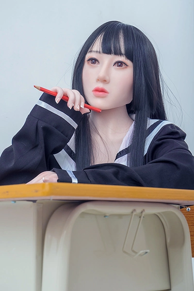 黒長髪ラブドール