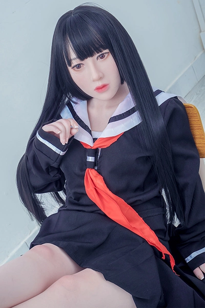  黒長髪ラブドール