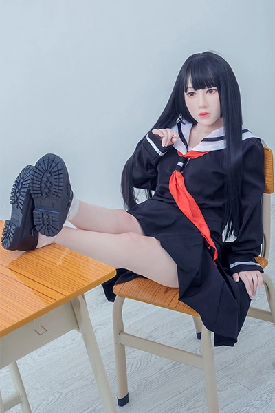  学生制服 ラブドール