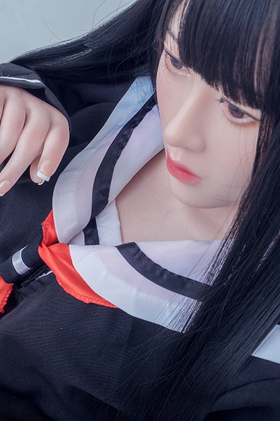 無邪気なセックス人形