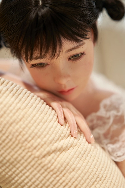 美少女系平胸セックスドール