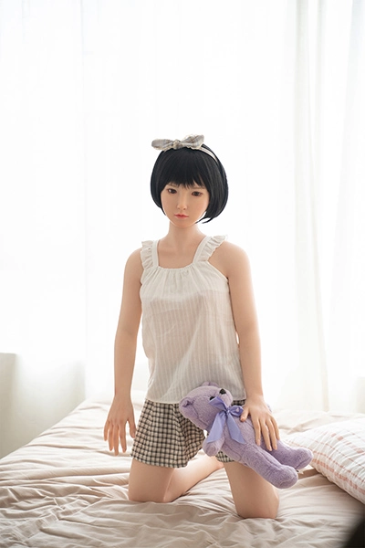 清楚美少女リアルドール