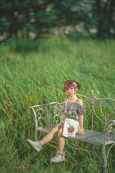 小柄清楚なロリセックスドール 