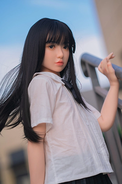 貧乳制服ラブドール