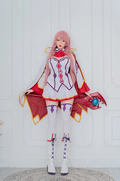 プルプルの美乳セックス人形