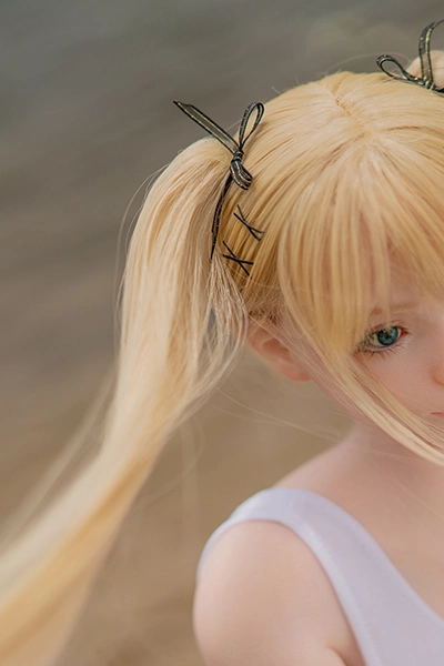 かわいい小柄人形